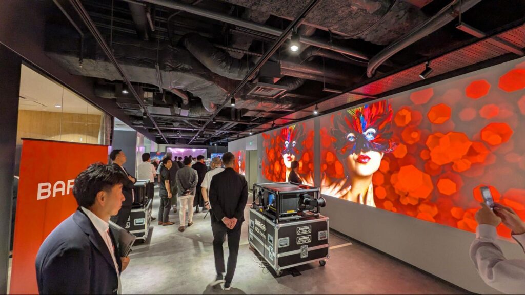 barco-technohouse002